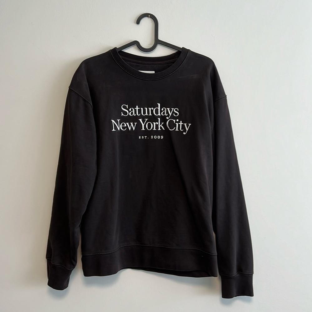Saturday New York City espresso brown crew sweatshirt size m medium preloved